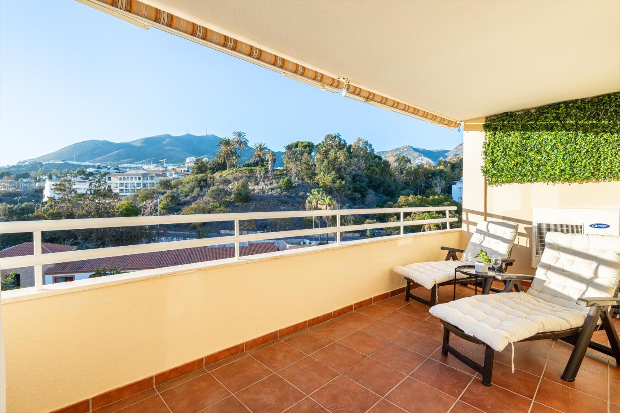 בנאלמדנה Holidays2Nueva Torrequebrada 2 Bedrooms And 2 Bathrooms, Terrace, Community Pool And Garage מראה חיצוני תמונה